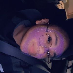 Meet your Posher, Nina